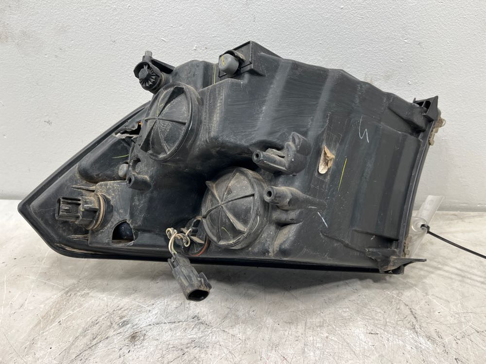 2012 Ram 5500 Headlight (611-18829)