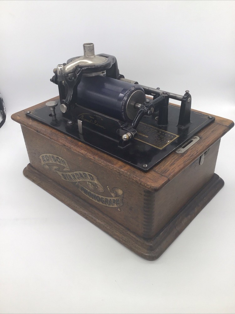 Edison Standard Phonograph Model A cylinder player