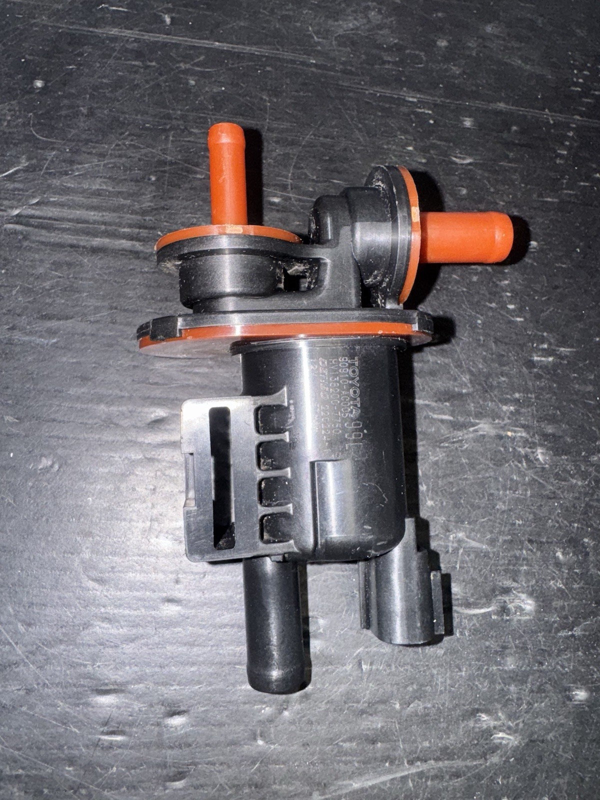 Genuine Toyota OEM Valve, Duty Vacuum #90910-AC005 USED ..