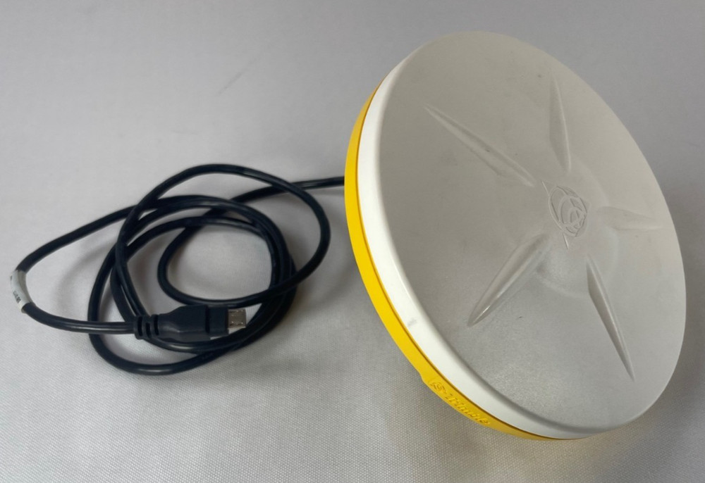 Trimble Catalyst DA1 Digital GNSS Antenna - Excellent Condition