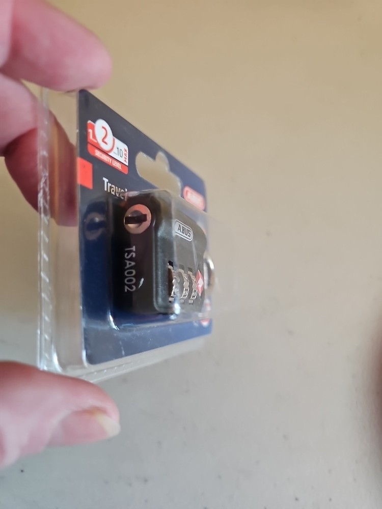 Abus Travel USA / 147TSA