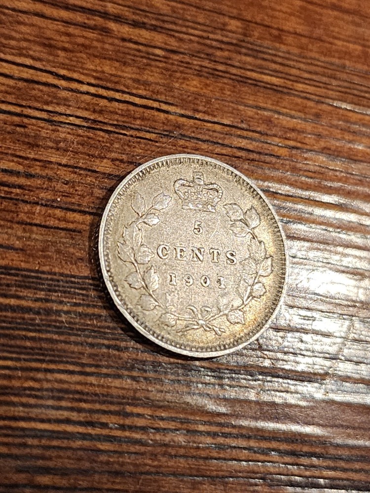 1901 Canada 5 Cents Silver Coin