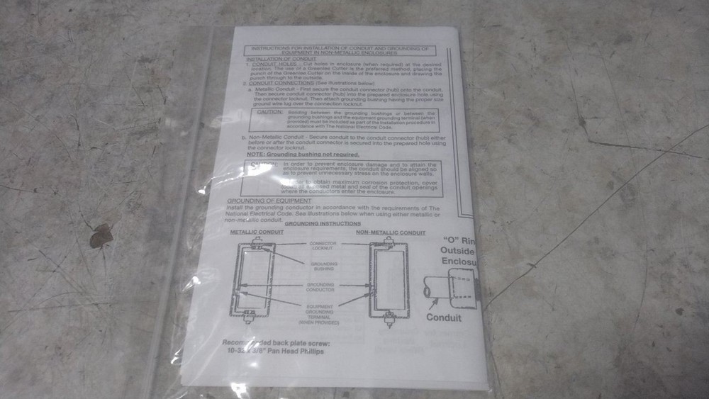 Hoffman VS-CE0203HP 600VAC Maximum Voltage Rating IEC Combination Starter
