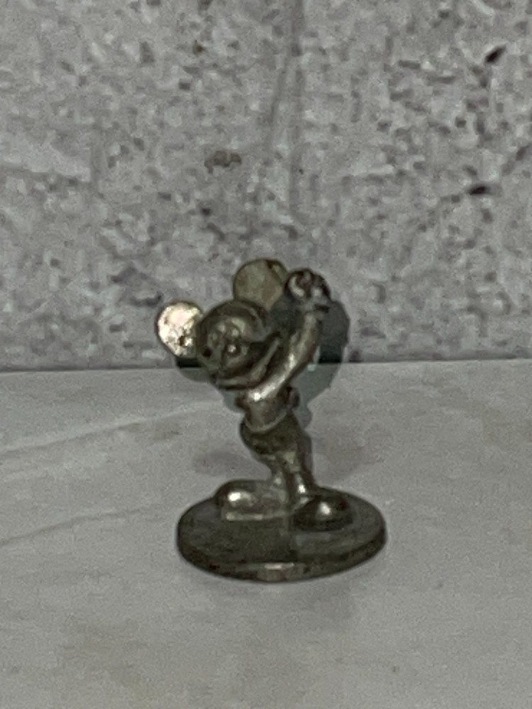 Disney Trivia 2 Game - Replacement Token Mickey Mouse