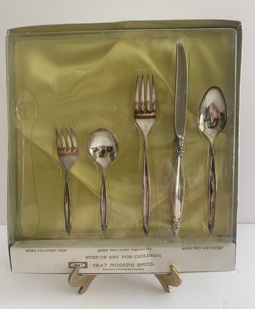 Vintage Rogers Bros Baby Silverware Silverplate Set Up Set Floral