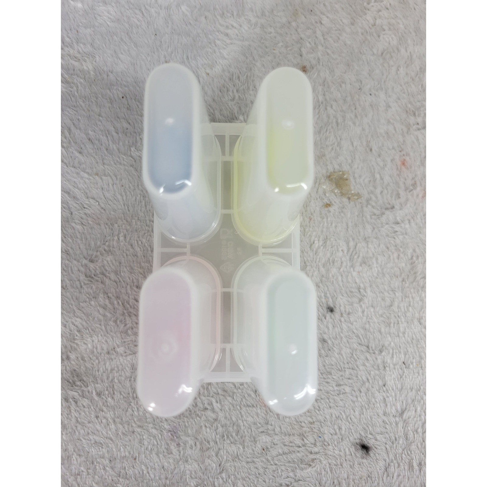 4 Cavity Popsicle Maker Ice Pop Molds Frozen Dessert Tool Set With Sticks