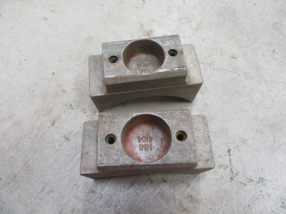 4" IPS Mcelroy Sidewall Fusion Saddle Sidewall Clamping Insert 2CU