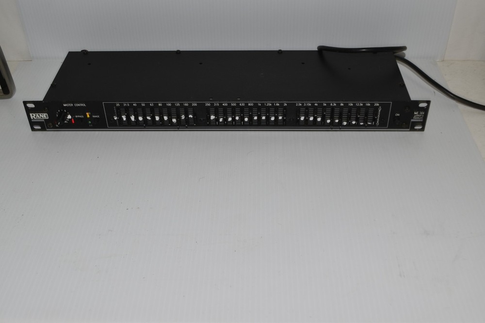 ^^ RANE GRAPIC EQUALIZER ME30B (LAT92)