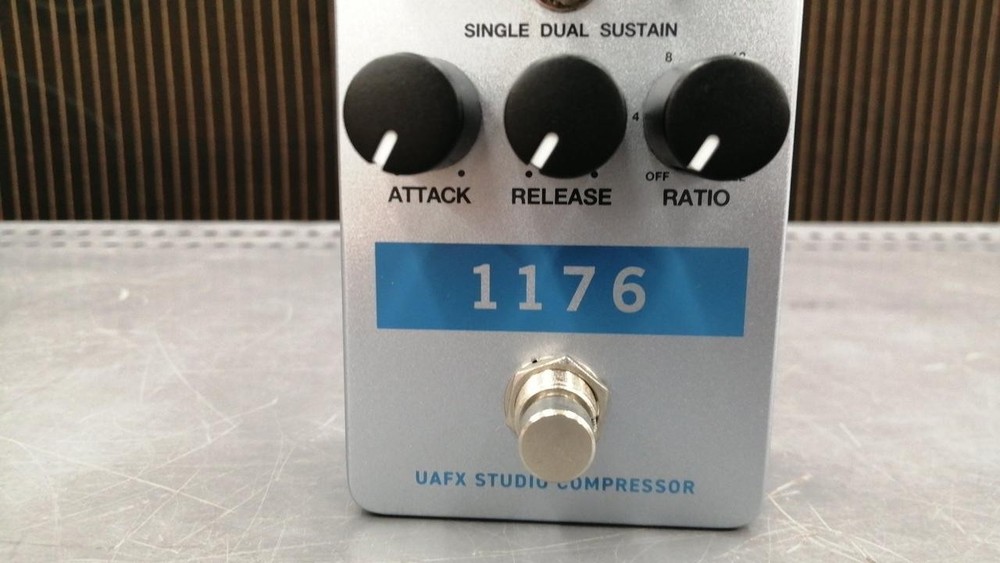 UNIVERSAL AUDIO UAFX 1176 Compressor