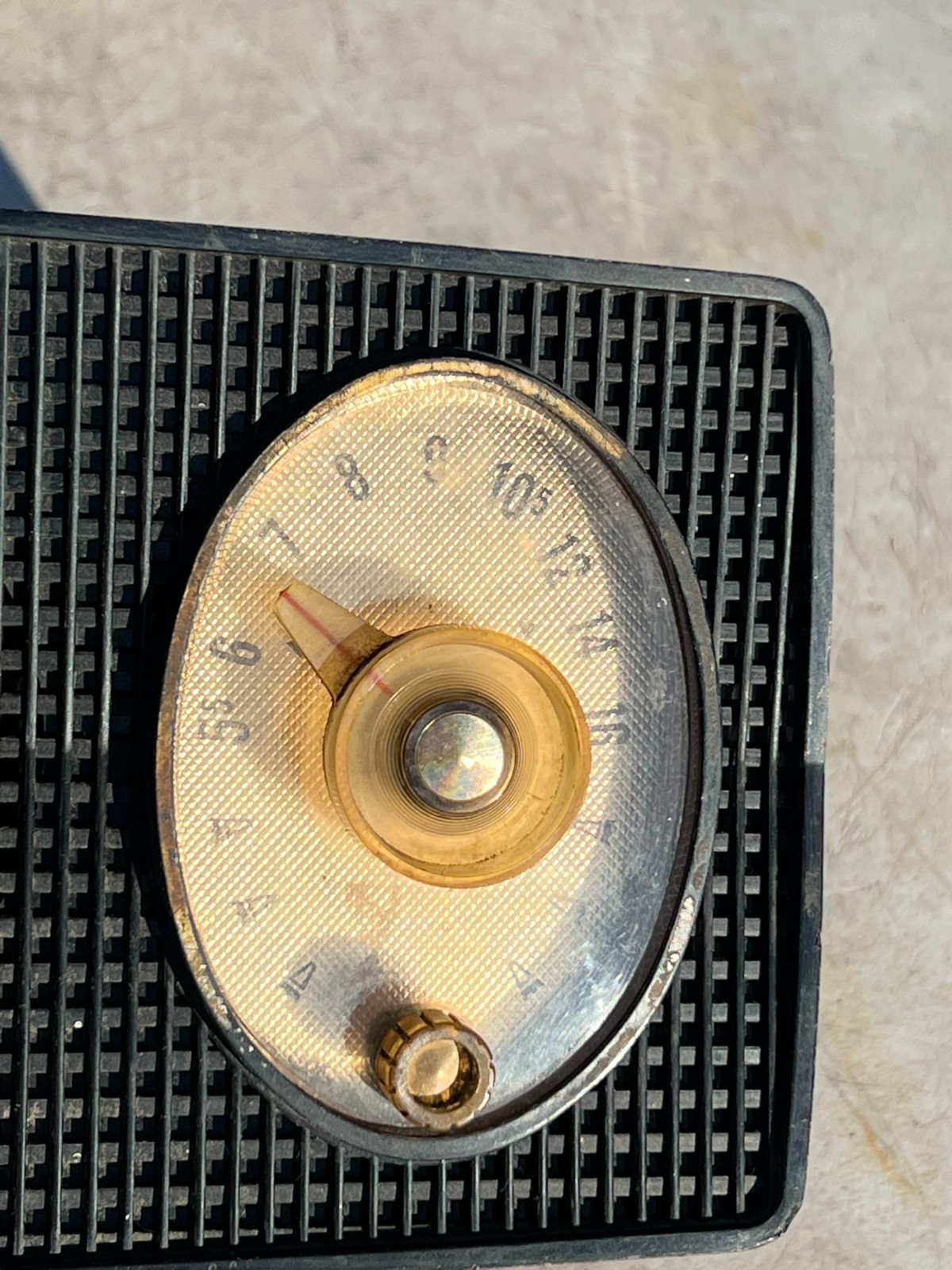 VINTAGE ZENITH STARTLIGHTER RADIO MODEL B515-Y NICE WORKING CONDITION