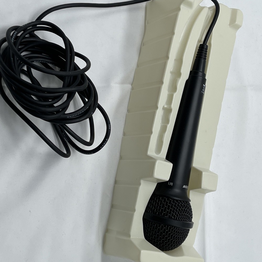 Samson M1 Karaoke Dynamic Microphone - NO Adaptor