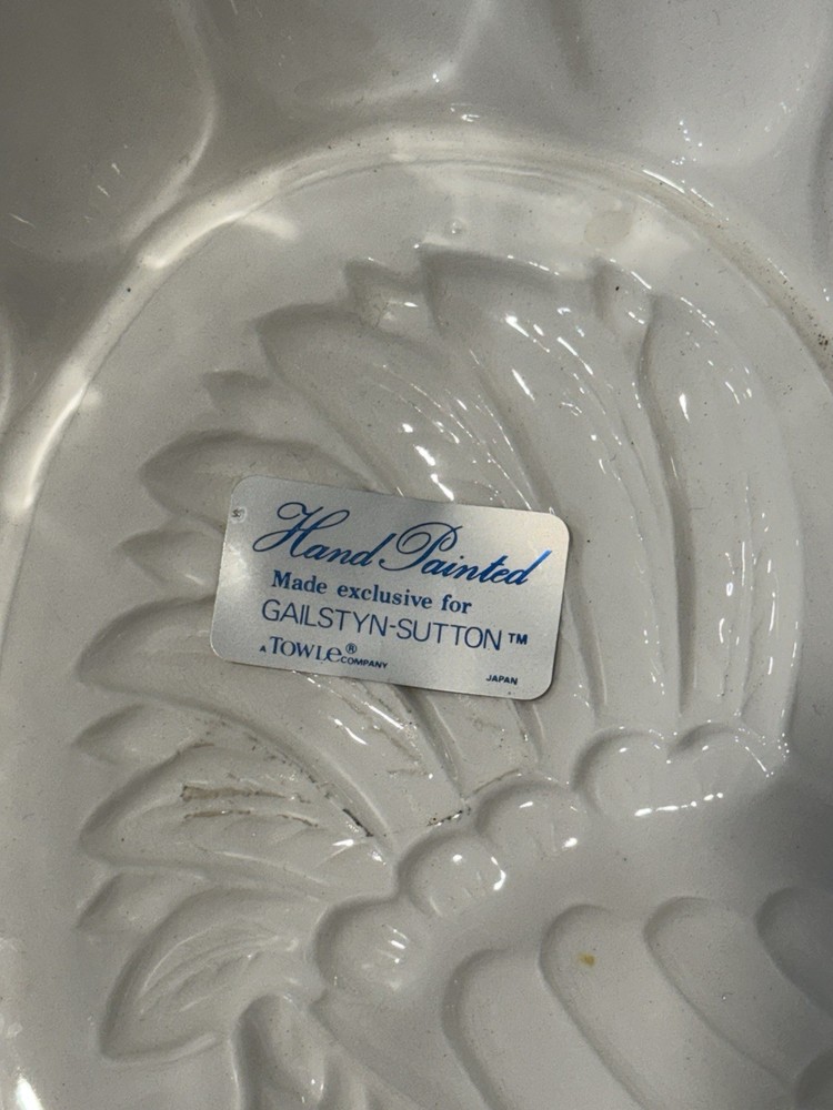 Heart Shaped Porcelain Pan
