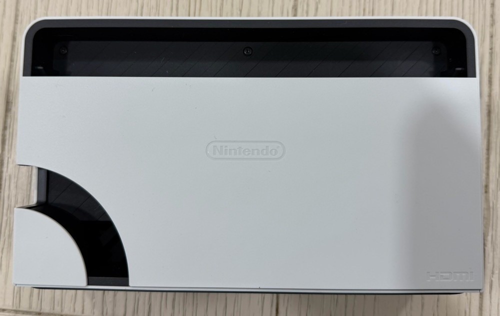 Nintendo Switch Console Dock Charging Station W/ Joy-Con Grip