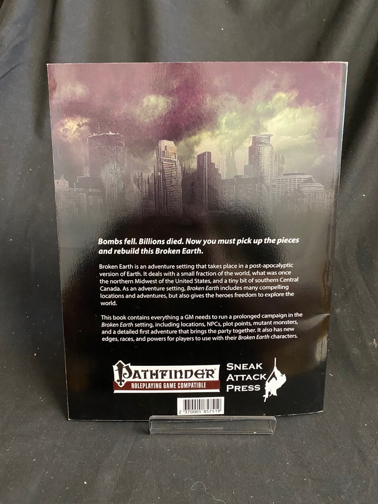 Pathfinder RPG : Broken Earth Campaign Setting & Players Guide (2014, EX)