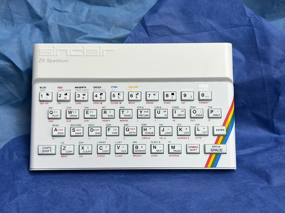Sinclair ZX Spectrum 16K / 48K Replacement Case - Repro Set White