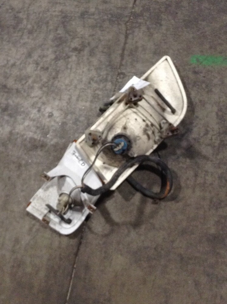 VOLVO VNM Headlamp Assembly