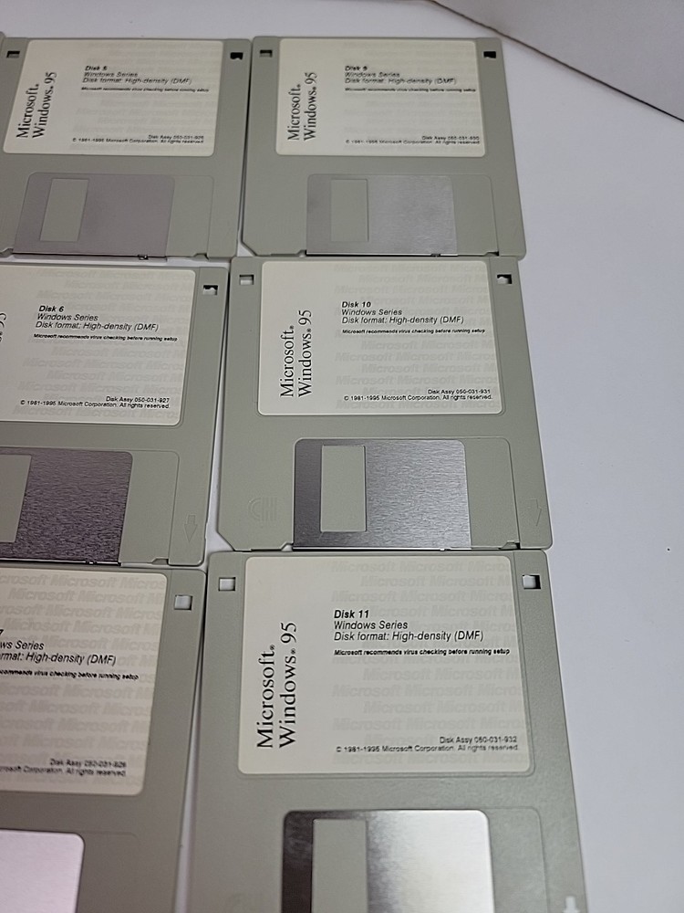 Microsoft Windows 95 Upgrade 1- 13 Floppy disk Untested