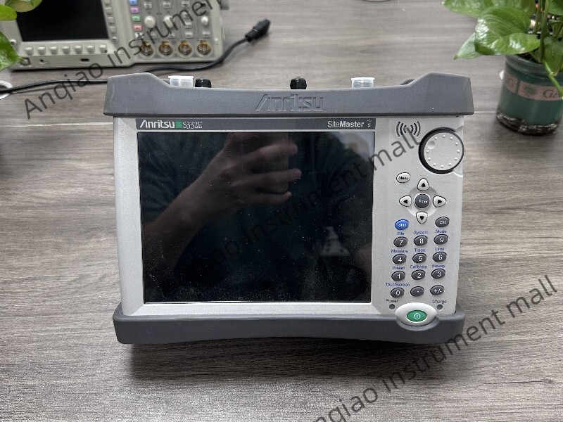 S332E Anritsu Cable and antenna analyzer Spectrum analyzer Touchscreen