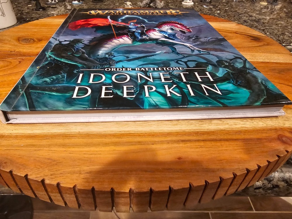 Warhammer 40K - Idoneth Deepkin Battletome - HARDBACK Games Workshop