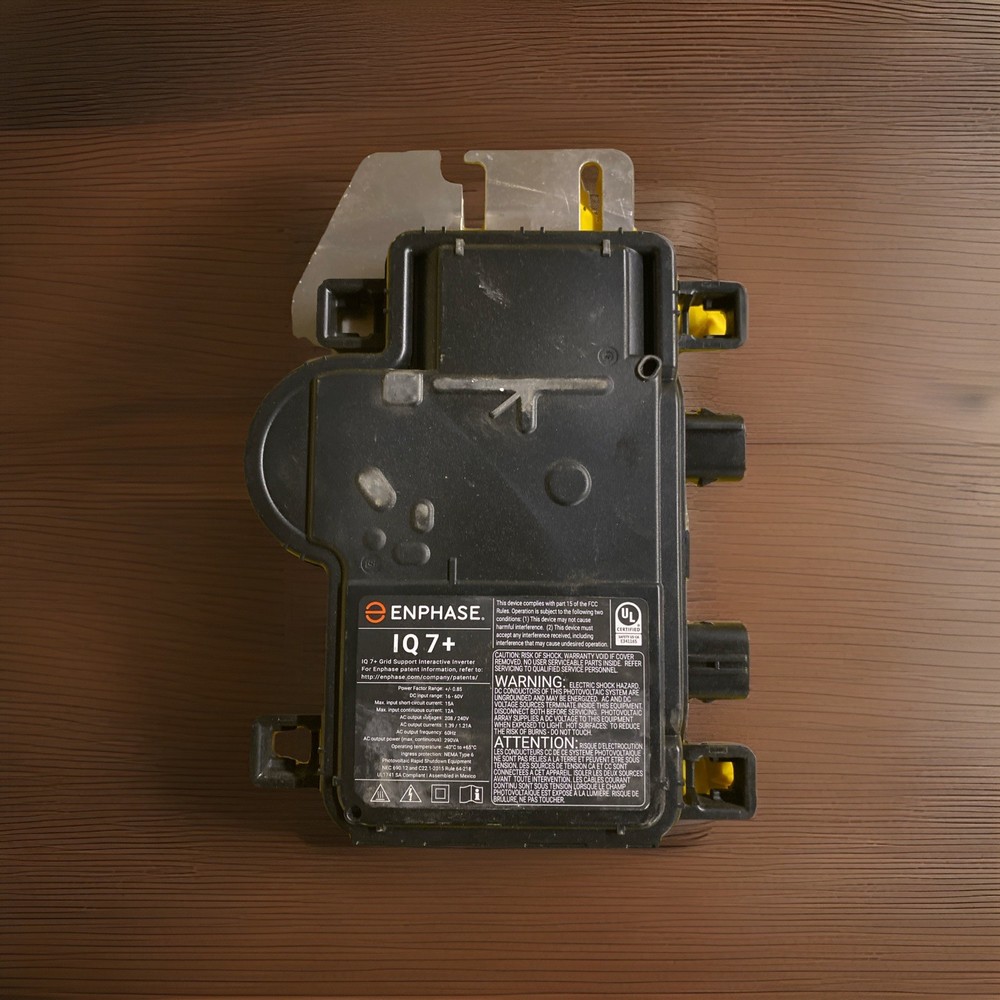 Enphase IQ7PLUS-72-M-US 440 VA Inverter