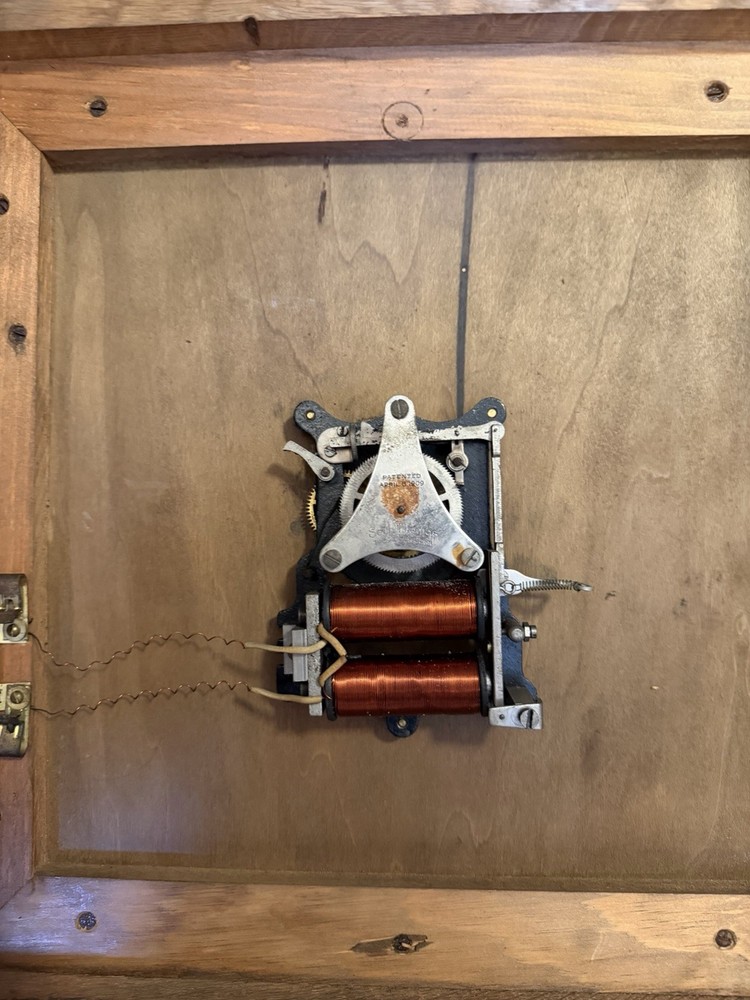 SETH THOMAS ANTIQUE ELECTRIC OFFICE SECONDARY/SLAVE WALL CLOCK