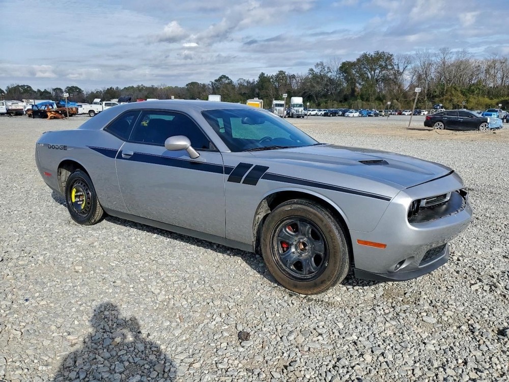 CHALLENGE 2016 Glove Box 4955480