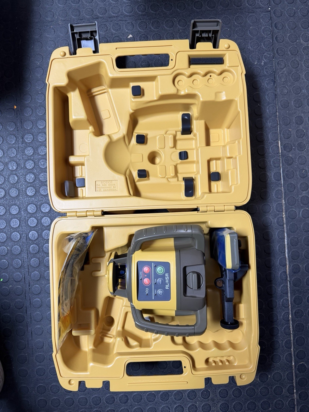 Topcon RL-H5A Horizontal Self-Leveling Rotary Laser Kit w/ LS-80X Receiver New