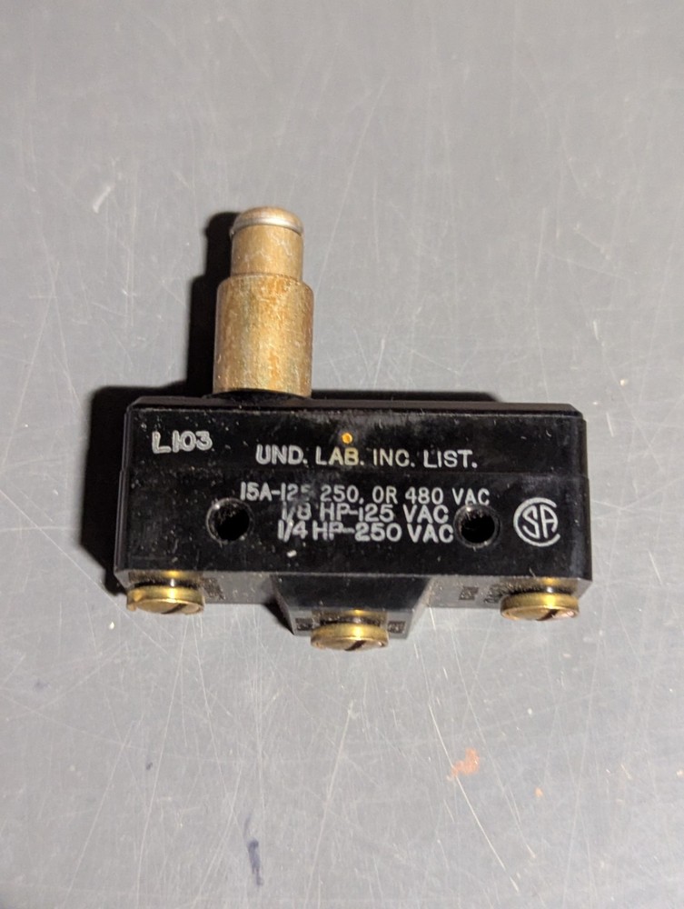 1 Micro Switch BZ-RQ-A2 NOS