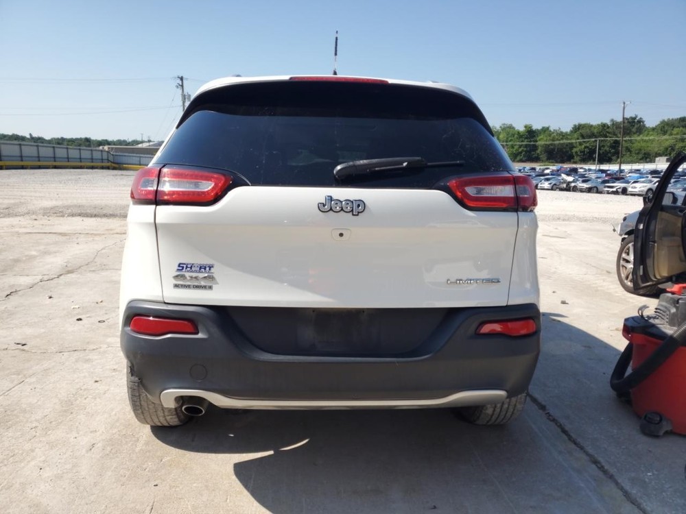 Used Blind Spot Detection System Warning Control Module fits: 2016 Jeep Cherokee