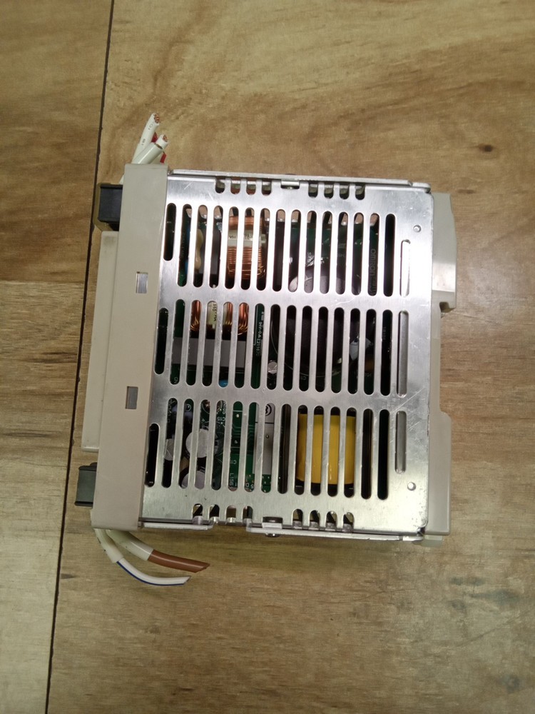 Omron S8VS-090245 Power Supply
