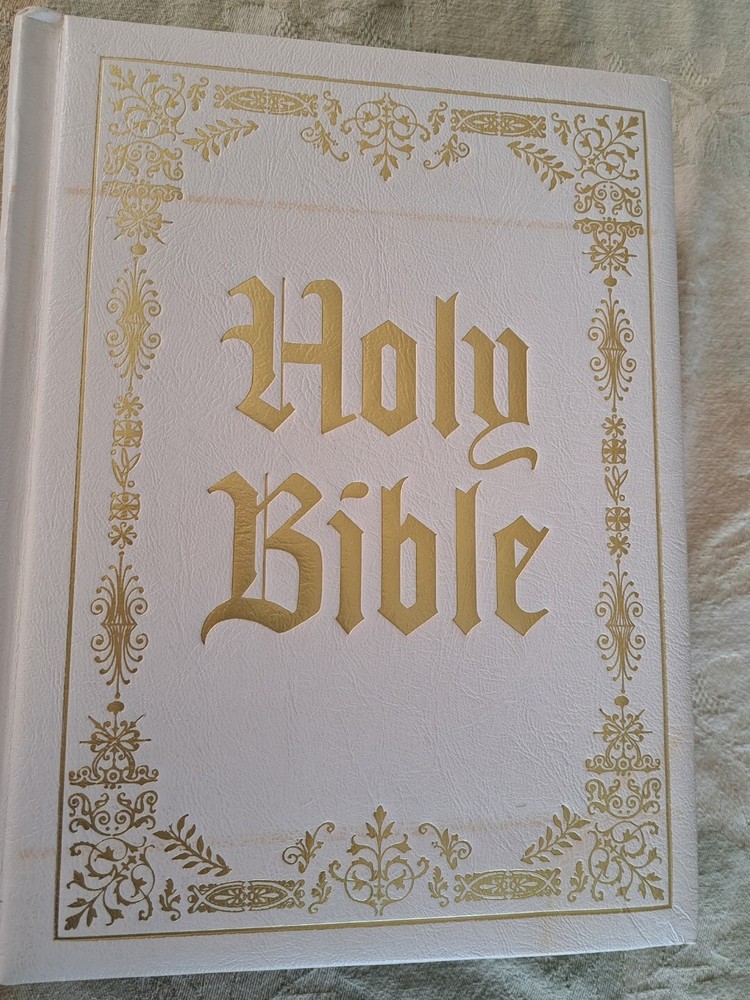 Holy bible king james version red letter edition Refency