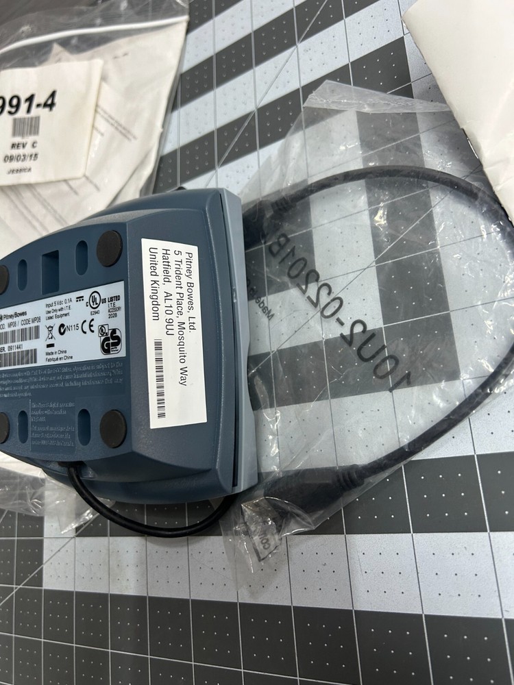 EUC Pitney Bowes MP08 mailstation2 Parcel Mail Weighing Platform Scale