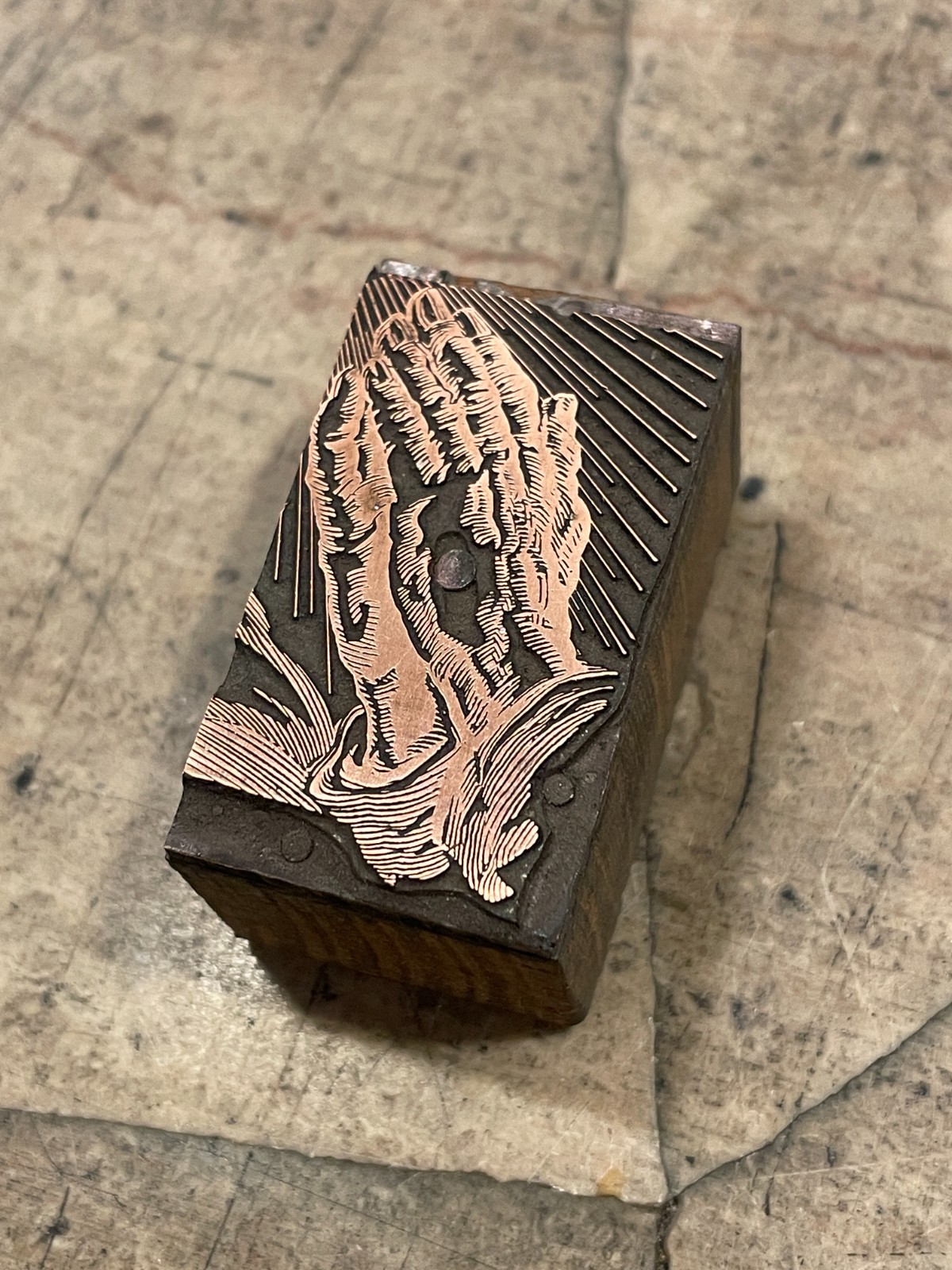 Printing Letterpress Printers Block Praying Hands Antique Copper (1560)