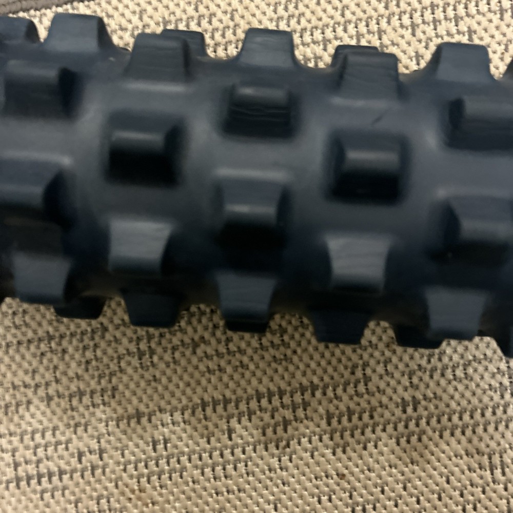 Midsize Rumble Roller 21 1/2” Pre Owned