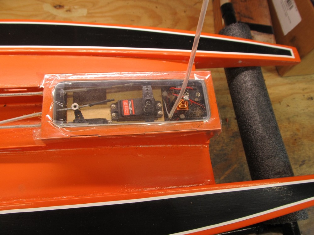 Tunnel Hull Outboard RC Boat