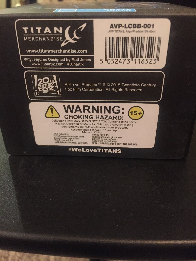 Titans Vinyl Alien Vs Predator Sealed