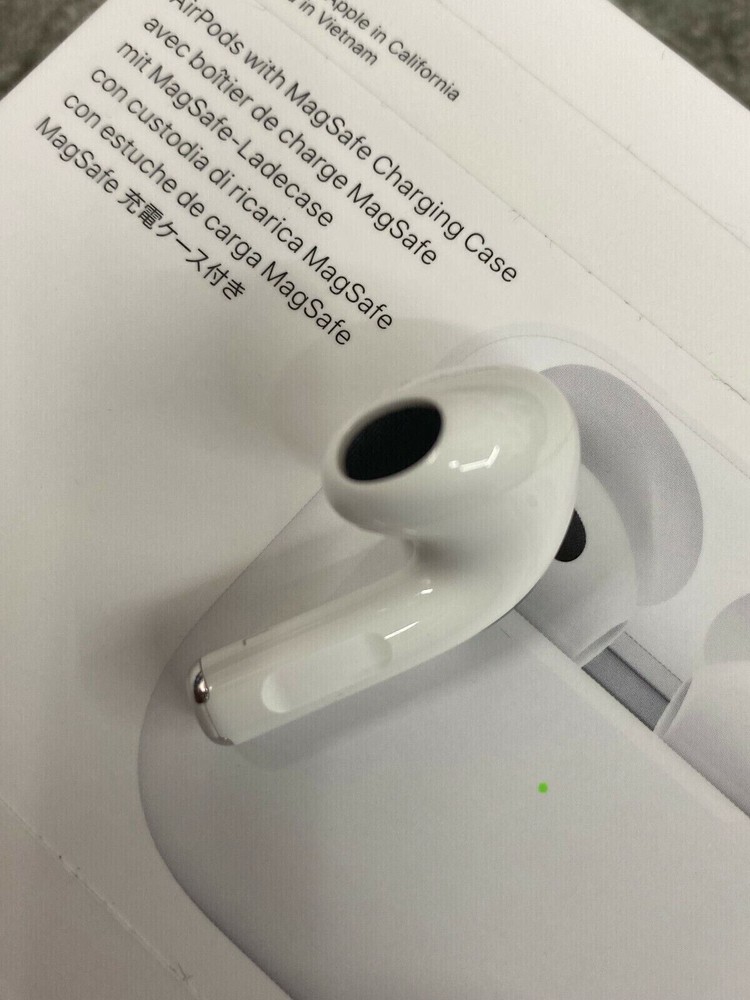 New Apple Airpods 3rd Generation LEFT SIDE ONLY for Replacement - A2564