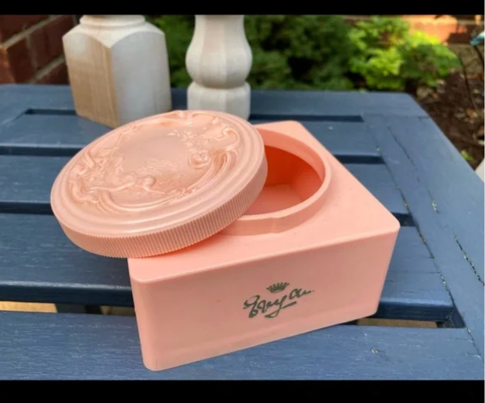 Vintage Evyan White Shoulders plastic dusting powder container
