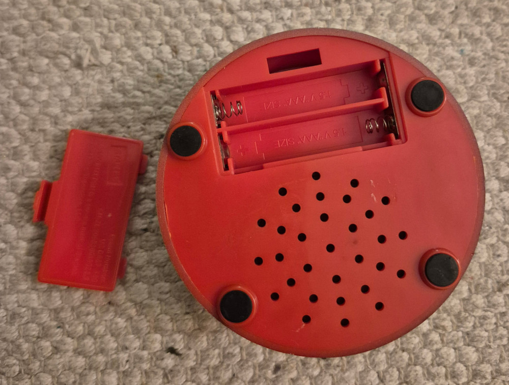 Vintage Staples "That Was Easy" Red Button - Tested & Works