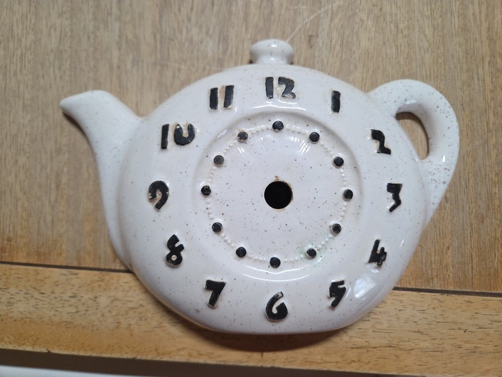 Tea\Coffee Pot Sessions Clock Ivory Ceramic: No Clock Restore Project A32