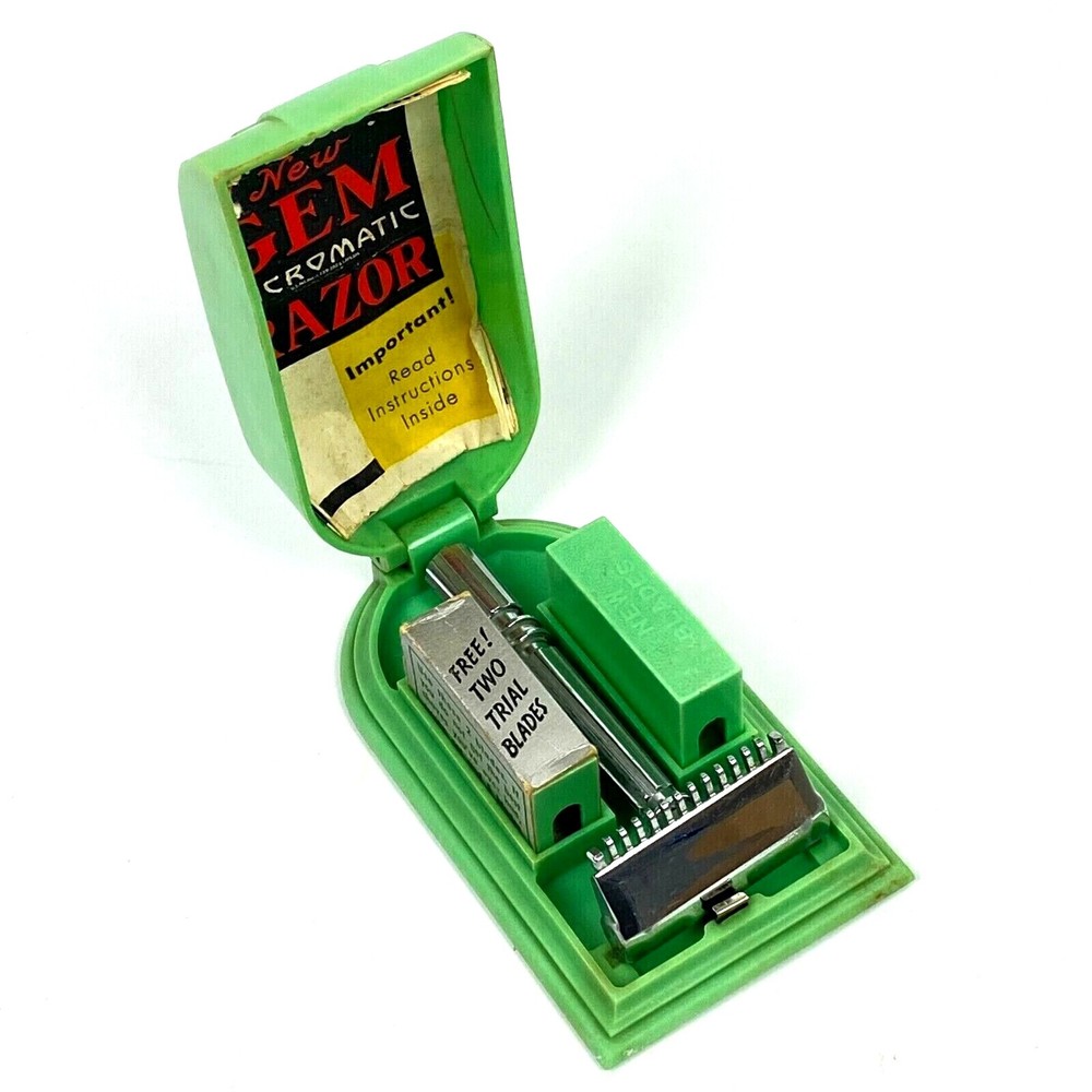 GEM Micromatic Razor Set Bakelite Case Instructions Single Edge Shaving Vintage