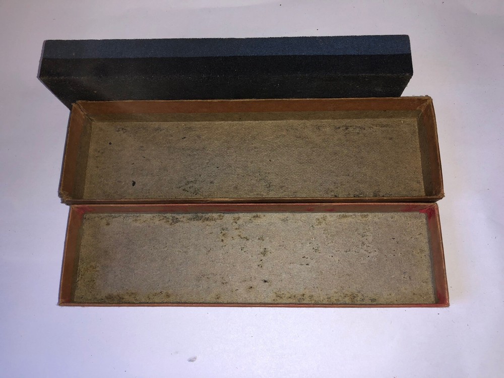 Double Sided Sharpening Stone in 2 Piece Cardboard Box