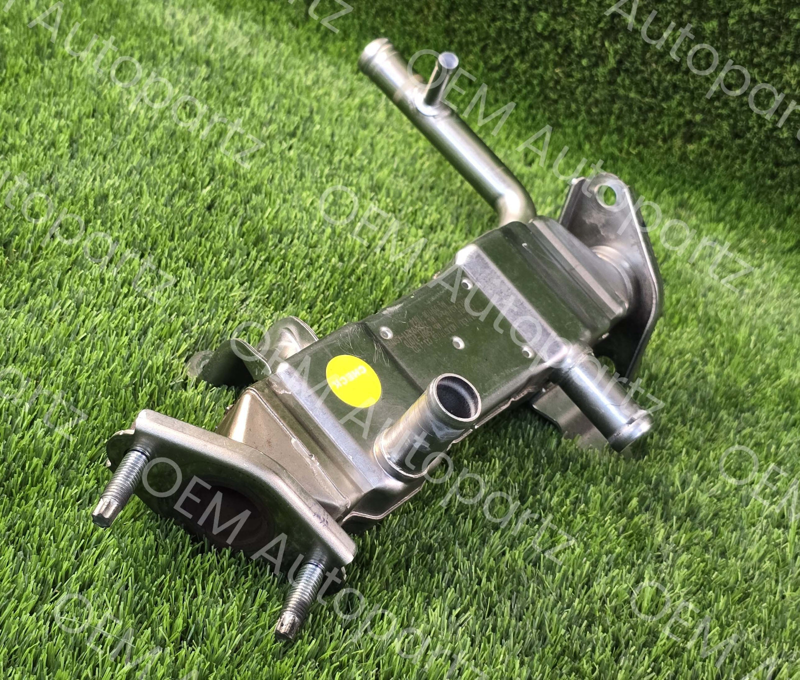 Toyota Prius 2011-2017 25601-37010 EGR Pipe Fits Prius V 2012-2017, Lexus CT200H