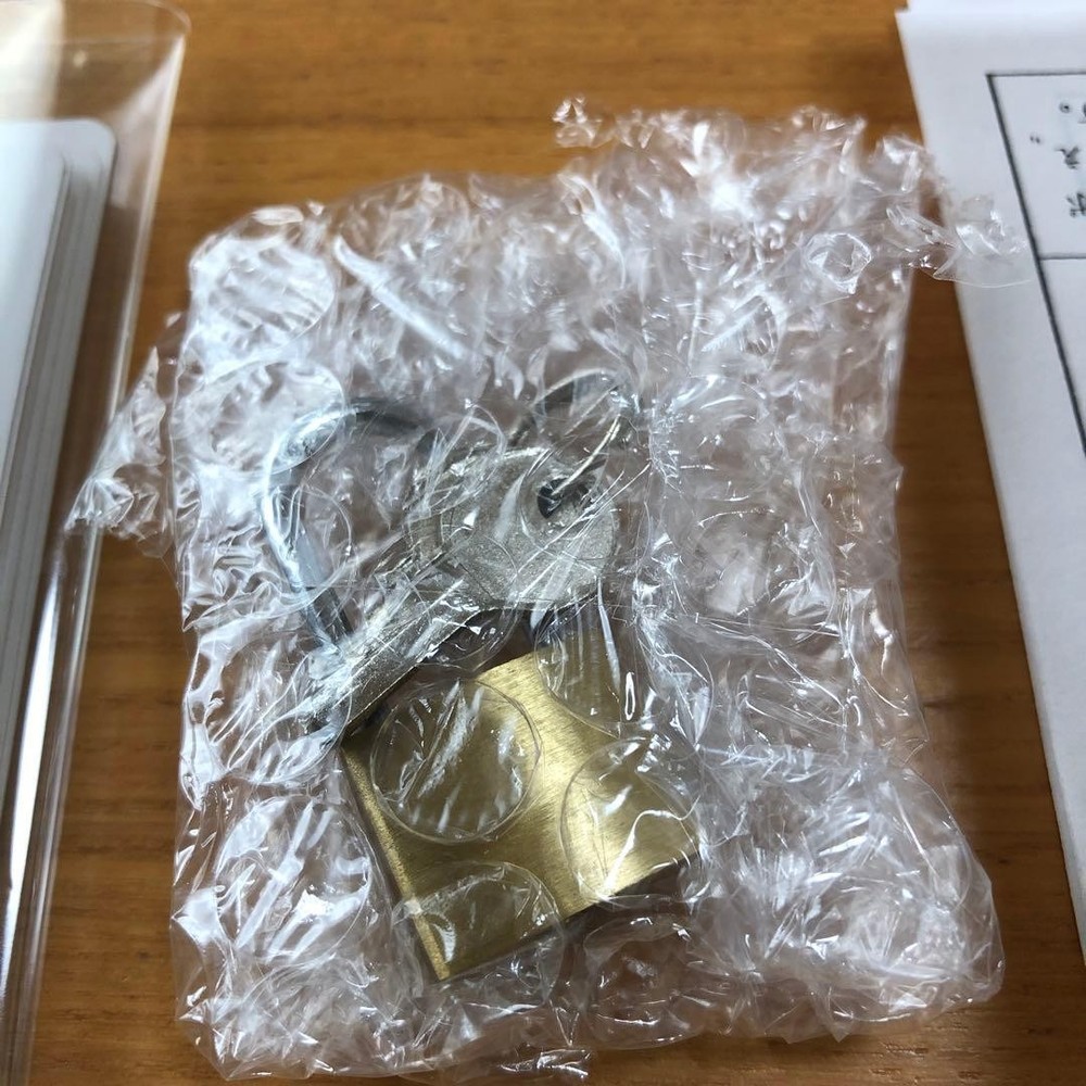 Second hand magic tricksB891 Trix Ninja Trump