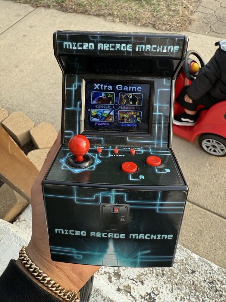 Mini Micro Arcade Machine