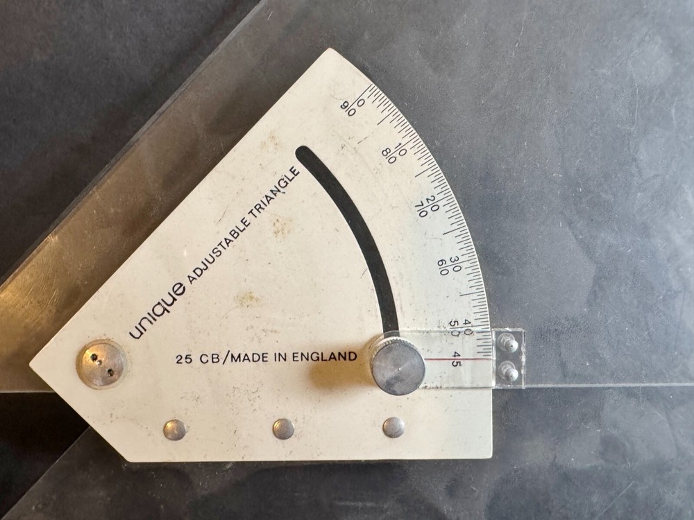 VINTAGE 25CB UNIQUE ADJUSTABLE TRIANGLE RULE RULER MEASURE