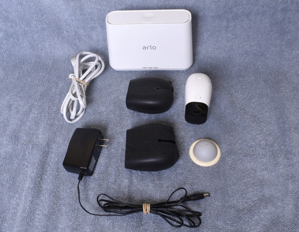 Arlo Pro Security Camera System – VMB4000 Base Station + 1 Wireless Cameras