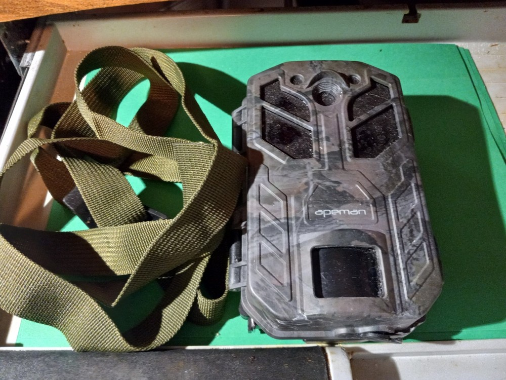 Apeman H70 Trail Camera - Great Condition
