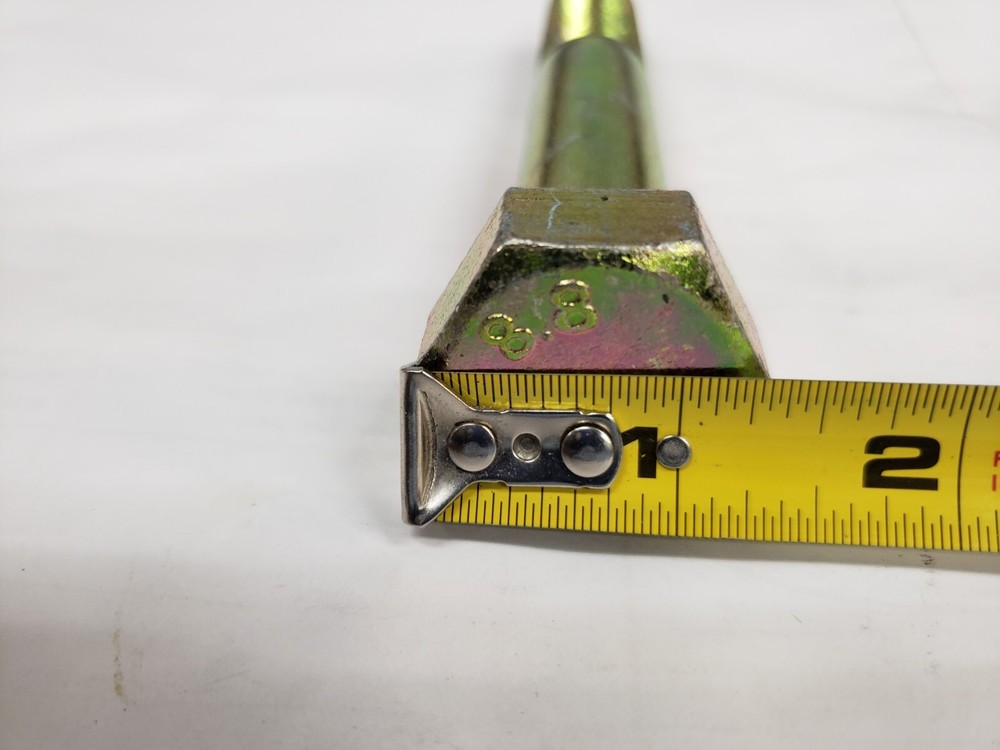 John Deere 0415512 Bolt