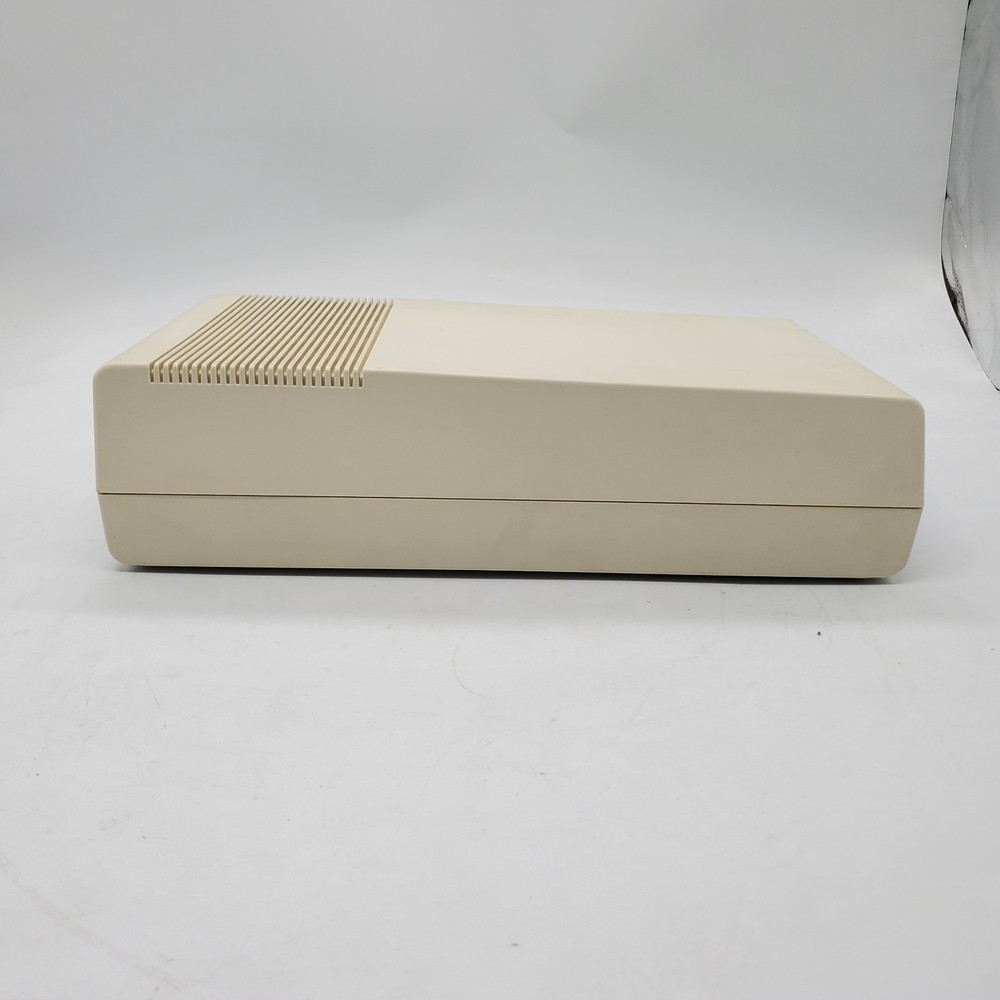 COMMODORE VIC-20 COMPUTER + VIC 1541 DISK DRIVE + JOYSTICK [CLEANED/TESTED 100%]